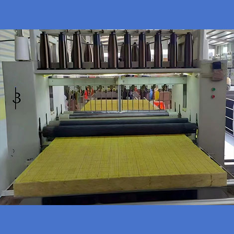 網(wǎng)織增強巖棉板廠家（專利產(chǎn)品：實用新型專利證書，專利號ZL2023 2 1041840.3）